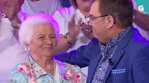 🎤🎆 No último #Bamboleo gozamos de moito máis que de música e baile 🎶 Chegounos ao corazón este bico entre Piñeiro e a súa nai ❤ Vaia 92 anos máis ben levados! 🥹 Xa podes ver o programa na nosa web #ÁCarta ▶ http://tvg.gal/iaj1c413 | Televisión de Galicia