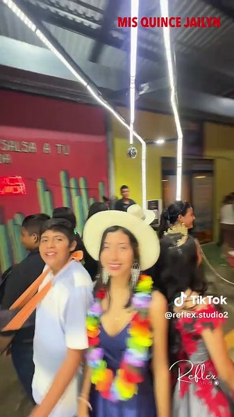 Los 15 de Yailyn: Fiesta Inolvidable con Reflex Studio