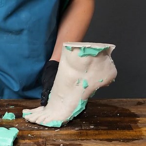 The art of shoemaking: the most unique shoes from craftsmen! | 5-Minute Crafts Play