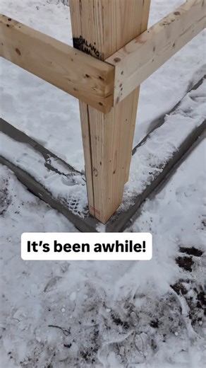 RR Buildings on Instagram: "Feels good to be back! It’s been a long time since we’ve been able to frame a new post frame! This 72x104x18 is going to be fully insulated and 100% black! Stay tuned."