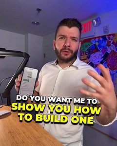 Alex Fedotoff on Instagram: "“It’s like dropshipping on steroids!” There's a new business model that makes dropshipping look like absolute trash🗑️ With this new biz model, you can have: ✅Higher profit margins (30-40%) ✅ Faster shipping times (5-7 days) ✅ And less competition In 2023, this is HANDS DOWN the best way to make a full-time income online. I call this new business model a "Lean eCom Brand" - and almost nobody is taking advantage of it...yet. It's a complete blue ocean. How do I know?