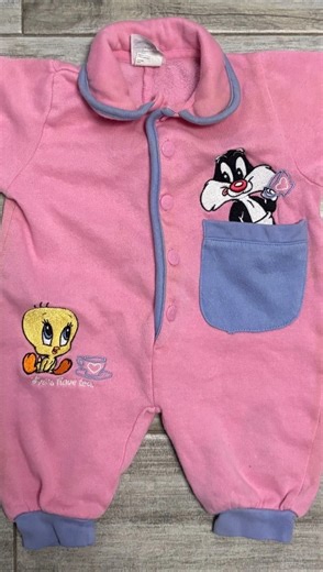 @mini_packagesecured_ on Instagram: "HOW TO GET RID OF THOSE DARN STAINS! Shoutout to Hubby for recording the process 🫶🏼💖🎉 #vintage #fyp #thrift"