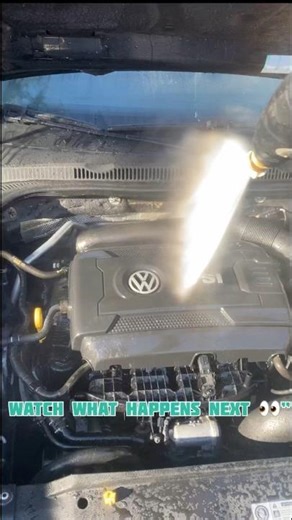 Foam on engine ?This 😵‍💫#shorts #carcleaning #enginebay #detailing #satisfying