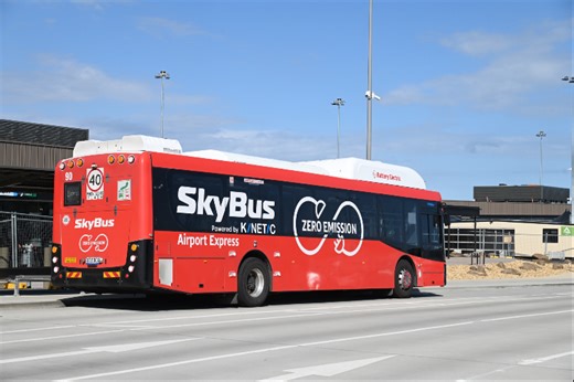 随缘日常「没错，这是一台比亚迪！ver.2 搭载Bustech VST车身的D9RA·高速踩死85码的移动路障·霍巴特Sky Bus」