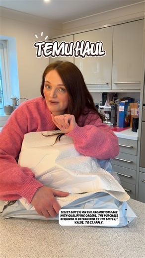 Laura ✨ Motherhood | Lifestyle | UGC on Instagram: "✨Temu haul✨ Affordable, practical bits for content creation and setting up a business! Don’t forget to add the code into the search bar to get £0 products! ✨Code: kcv8885 for #temu £0 gift ✨ Select gift (s) on the promotion page with qualifying orders. The purchase required depends on the gift’s value. T&Cs apply. Minimum order amount applies. #unboxing #temuhaul #contentcreator #ad"