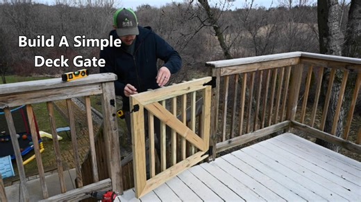 How to Build a deck gate #deck #gate #gobuildstuff #diy | Go Build Stuff