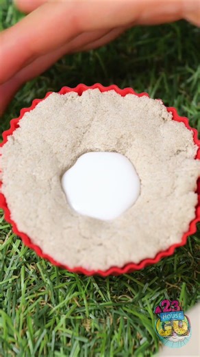 Can you craft a lock inspired by your dog's paw? 🐾🔒✨ #CreativeCanineProject