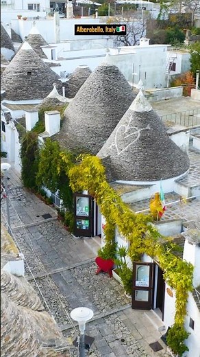 🇮🇹 Alberobello, Italy — Trulli Wonderland 🏠✨