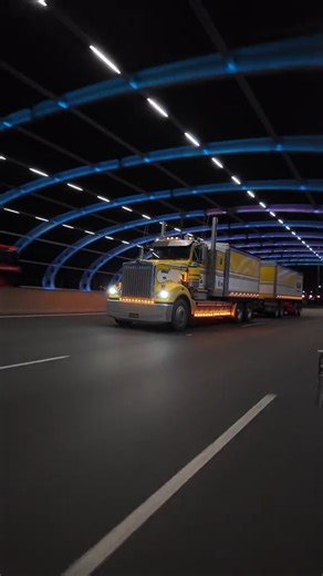 Late night cruising in the Legend 950 🌙 TikTok: _nevsoptics_ #kenworthtrucks #kenworthtrucksaustralia #Legend950 | KENWORTH Australia