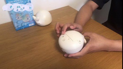 Baby Bath Toys for Boys Girls, 2 x Whale Water Spray Baby Bathtub Toys with Lights, Kids Toddlers Bathtime Toys Birthday Gifts White(One Pair)