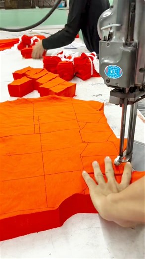 Gusset Fabric Cutting by Cutting Master #cuttingmaster #fabriccutting #gusset