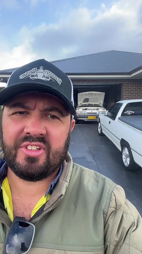 Let’s make savanna’s Ute Schmick. #VSUTE #summernats #MRD05E #commodore #keeganskustoms