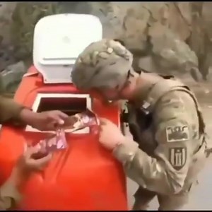 Tactical ice cream pause for the squad | Task & Purpose