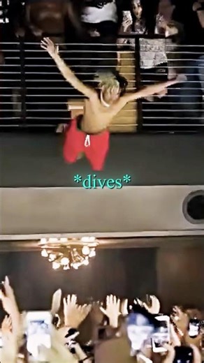 Rappers’ Stage Dives (Juice WRLD, XXXTENTACION, Kendrick Lamar) 😳