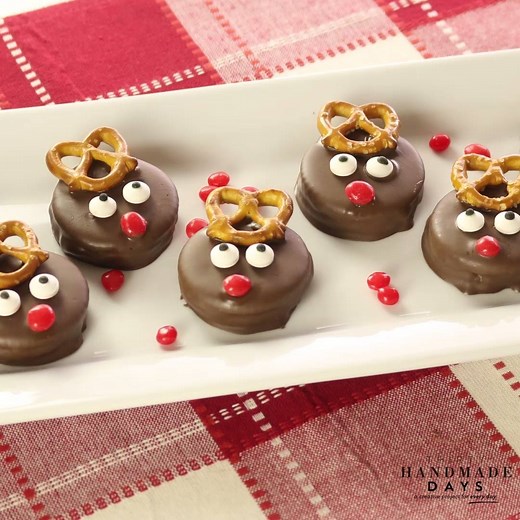 428K views · 548 reactions | These REINDEER PEANUT BUTTER COOKIES are...