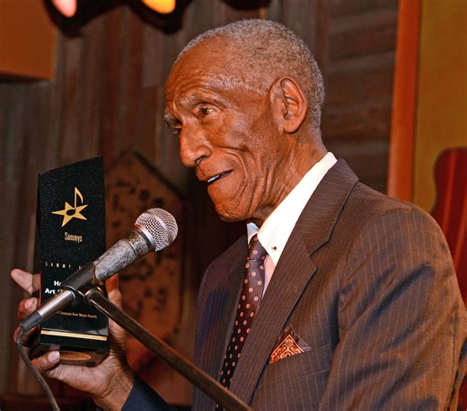 Today’s obituary: Albert ‘Arthur’ Robinson Sr., 88, was a Syracuse Area Music Hall of Famer