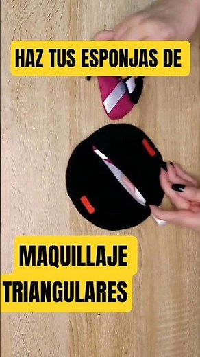 Make your own triangular makeup sponges! #asiulmanualidades #tutorial #shorts #diy