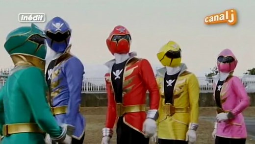 Power Rangers Super Megaforce 01 VF