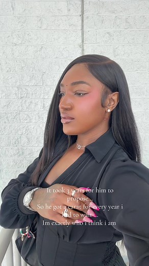 Exactly who i think i am 😉 #engagementring #weddingring #weddingring #engagement #ring #proposal #fiance #bride #marriedlife #blackbride #