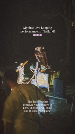 Live L∞ping multi-instrumentalist on Instagram: "Wow thankyou for receiving these vibes Koh Phayam.. ⚡️ It feels good to share my Live Looping performance in Thailand and on such a beautiful island. Thankyou people for being here and now with me. Cosmic dancers 💚 My next live looping performance will be at @paiworldrhythms at the end of January 2026 👀 See you soon family 🌀 #livelooping #handpanmusic #didgeridoo #travel #kohphayam #thailand #music #art #nature"