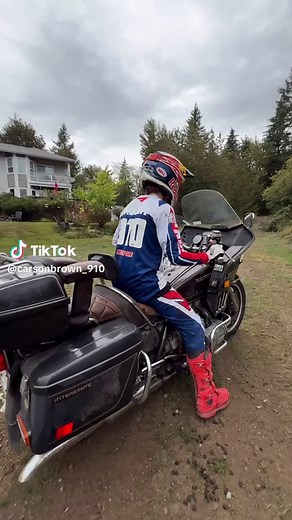 Honda Goldwing Fuel Pump Fails Again! Round 2 of the Build 🤠