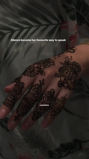 Exploring the Art of Henna Designs and Expressions