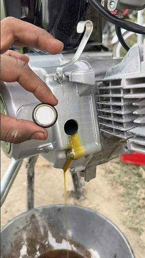 How to check motorcycle oil level properly