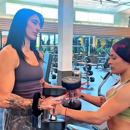 Rhea Ripley & Zelina Vega Gym Funny Moments Edit! 😁 #wwe #rhearipley #zelinavega #edit