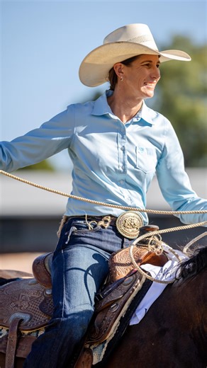 Happy Birthday 𝐖𝐞𝐧𝐝𝐲 𝐂𝐚𝐛𝐚𝐧. What a way to kick off your birthday being the only lady in the first rotation to rope all 6. 🙌🏻 #TopGunBreakaway 📷 | @cowgirlcreativeco | Top Gun Breakaway & All Girls Team Roping