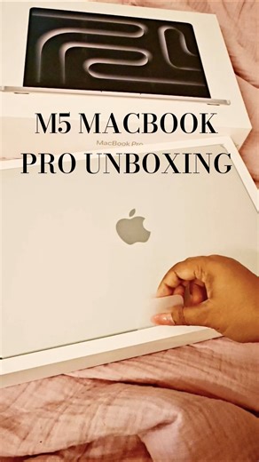 M5 Macbook Pro Unboxing (14" Silver) #macbook #apple #macbookpro #m5chip #macbookunboxing #macos