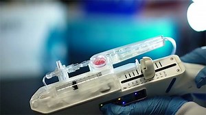 This gun sprays stem cells on burn victims to regrow skin without scars. | Insider Tech Presents