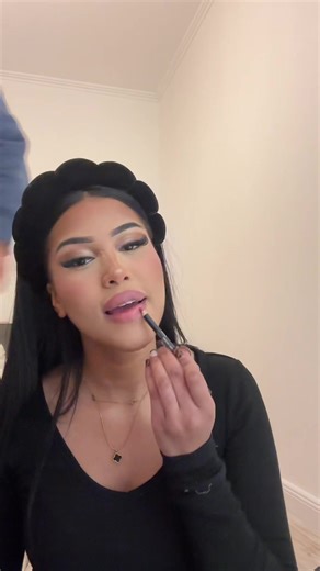 La Complexité d'Être Femme dans la Société Moderne