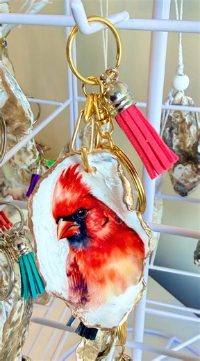 Red Cardinal, Keychains, Oyster, Shell, Ocean, Beach, Sea, Bird, Key Ring, Chain, Keys Holder, Gifts, Holiday, Christmas, Birthday - Etsy