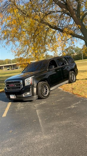 🔥 STEAL DEAL ALERT 🔥 My personal set is up for grabs ‼️ 💥 22” Lock Off-Road wheels wrapped in 305/35R22 Lexani tires 💯 Only 2 weeks old — basically brand new 👀 💸 $2450 — this is a STEAL DEAL 💸 ✅ Financing available with $50 down / 90 days same as cash through Koalafi! 🏁 Don’t sleep on this one — first come, first served! 📍 MC Tintz – 6810 Forest Hills Rd, Loves Park, IL #MCTintz #TintinAintEasy #LockOffRoad #LexaniTires #WheelDeal #815 #OffRoadStyle #FinancingAvailable #CarGuys #TruckGu