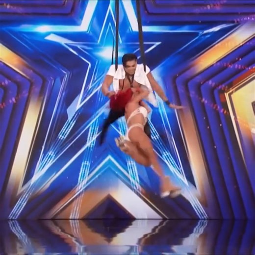 Best performance of the AGT show 😉 | American Talent Shows