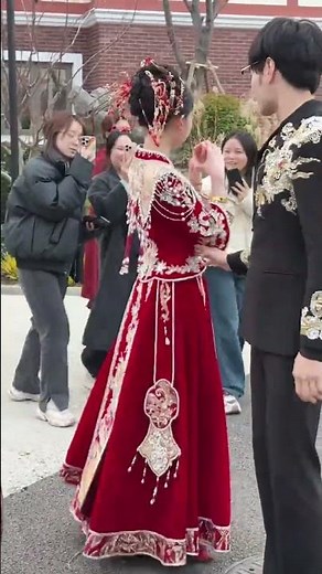 Traditional Chinese Bride ❤️ | Elegant Wedding Fashion #chinesewedding #subscribe