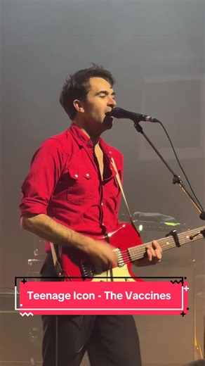 Live Performance of Teenage Icon by The Vaccines