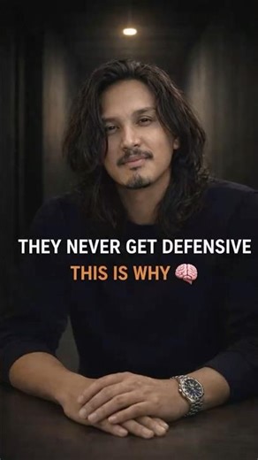 Powerful People Never Get Defensive. Here's the Psychology Behind It.