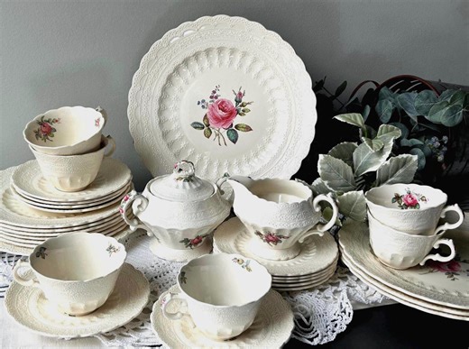 Copeland Spode Billingsley Rose Dinnerware Vintage English Cottage Teacups & Plates
