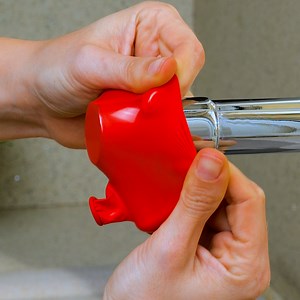 13M views · 16K reactions | I don’t need to spend money, I just use these clever home hacks! 朗 | 5-Minute Crafts | Facebook