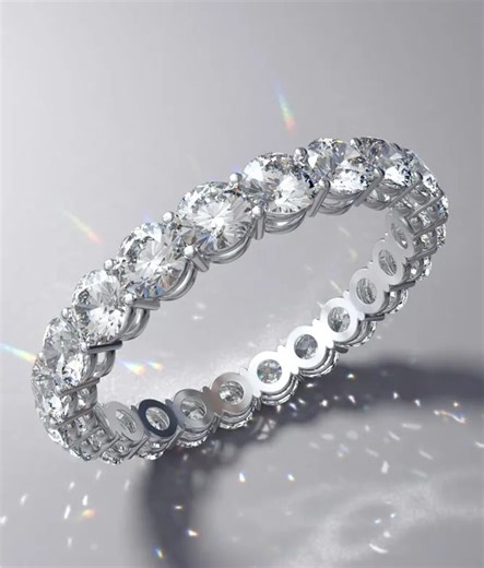 Natural vs. Lab Diamond Engagement Rings: Which Is Right for You? | Ritani