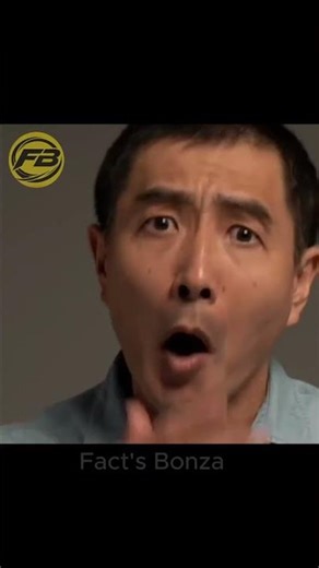 Why Christopher Nolan write script on red paper? | Fact's Bonza