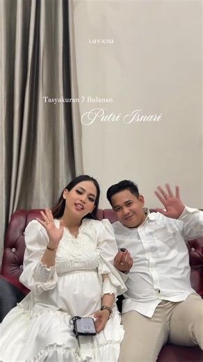 Noia Digital - Undangan Website & Qr Code System on Instagram: "A growing love, a life on the way🤰🏻 Soon to be parents, surrounded by prayers and hope @putriisnari3 ✨ Announce this special moment through a beautifully crafted website invitation by Lavicia 📲"
