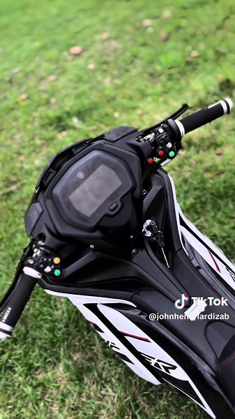 Yamaha Sniper 155: Swap Fairings Design Tutorial