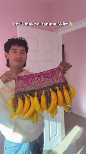 ✰ eddy’s online ✰ on Instagram: "Let’s make a Banana Skirt for Remy Bond #sewing #stagecostume #sewinginspiration #remybond #sewingproject"