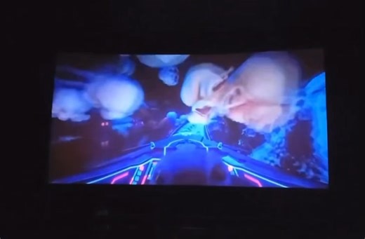 Stitch has taken over the Regal Ride commercials for Regal Cinemas and well…it’s the most Stitch-thing imaginable 😂 The live-action version of “Lilo & Stitch” will hit theaters on May 23, 2025 👾 | Doctor Disney