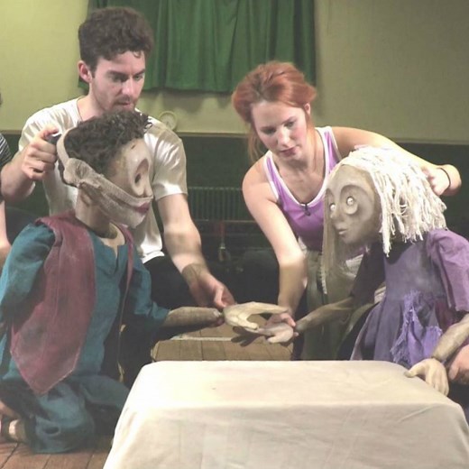 Heartwarming! 🤗 You'll love the way these cute misfit puppets fall for each other, as performed by the company behind War Horse. Their latest production The Grinning Man is on now at London's Trafalgar Studios for a limited season - for more info, see https://thegrinningmanmusical.com/ | BBC Arts