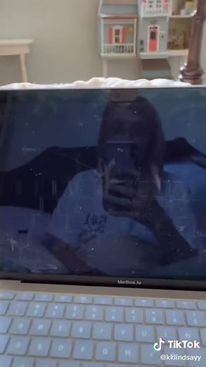 Cat breaks MacBook tiktok