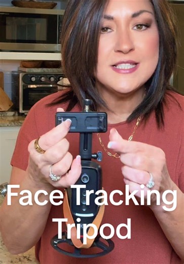 Face Tracking Tripod: Hands-Free Video Recording