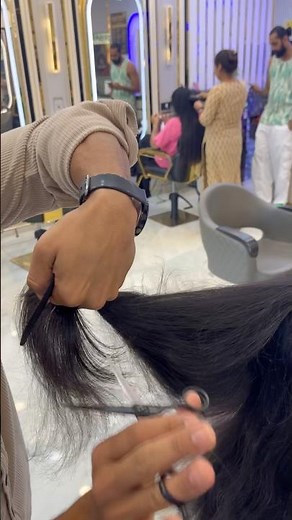 Trendy Layer hair cut 💇‍♀️ #hairstyle #haircare #youtubeshorts #growthmindset #foryou #growthtips